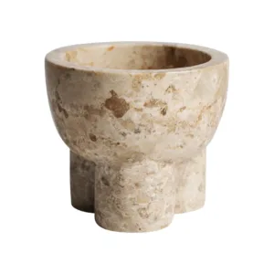 Centro de mesa en mármol beige