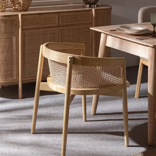 Silla Vikan de madera de olmo y lino