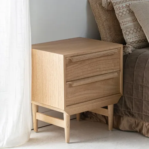 Mesita de noche Nyry de madera de mindi