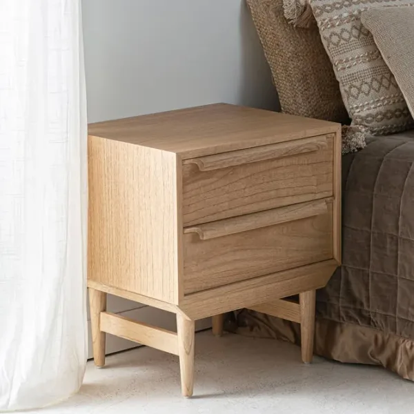 Mesita de noche Nyry de madera de mindi