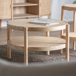 Mesa de centro Ikla de madera de fresno y ratán