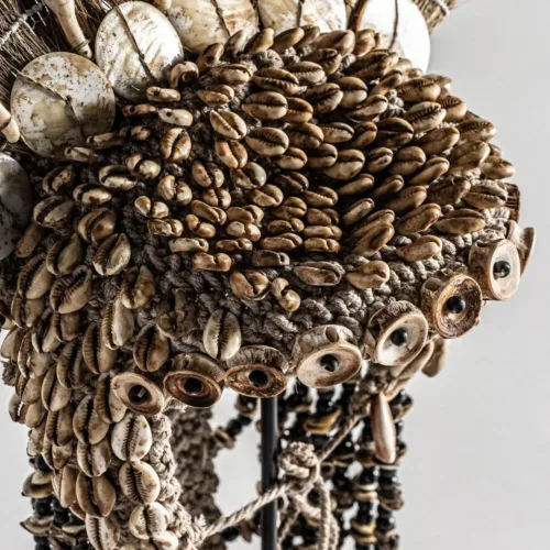 Figura decorativa estilo étnico de fibra natural