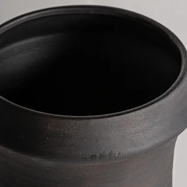 Jarrón Nohae de cerámica negro