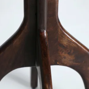 Mesa auxiliar Bickerton