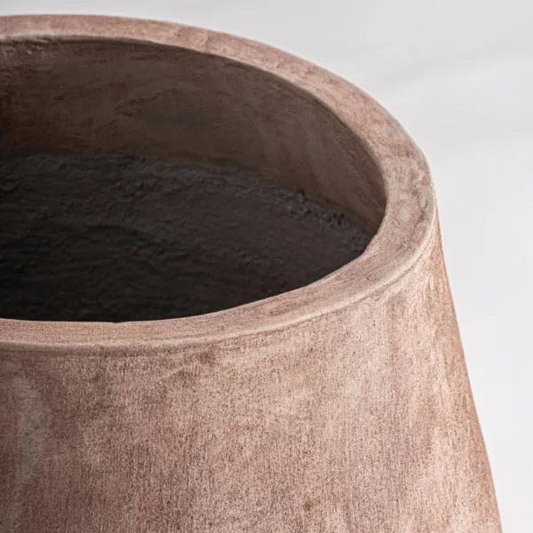 Tinaja Stevie de cemento con fibra de vidrio