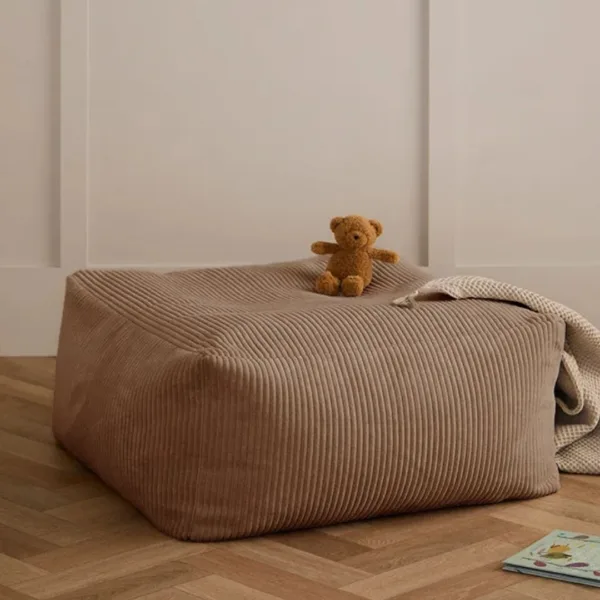 Puff marrón de pana infantil