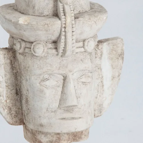 Busto Marcus de piedra y hierro