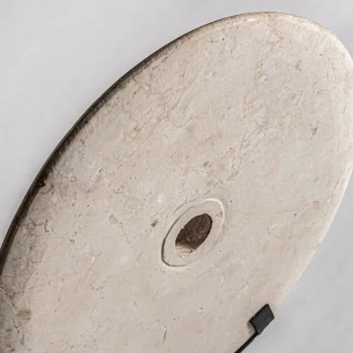 Figura decorativa mármol y hierro