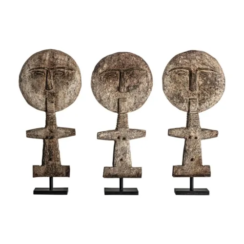 Figura decorativa de madera tropical marrón