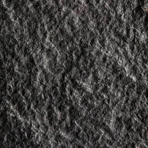 Escultura Stone de piedra y hierro