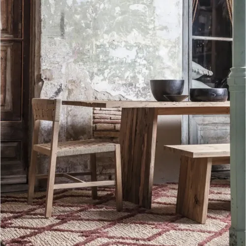 Mesa de comedor EROSI de madera de teca