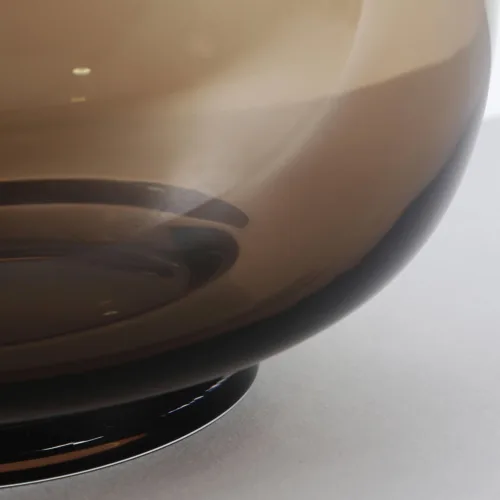 Jarrón de vidrio traslúcido Zina