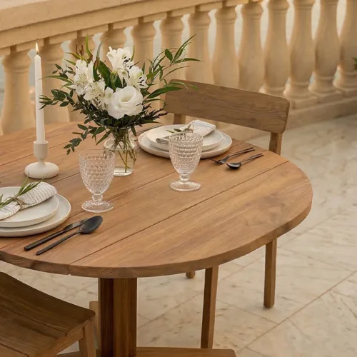 Mesa de comedor exterior de teca (2 plazas)