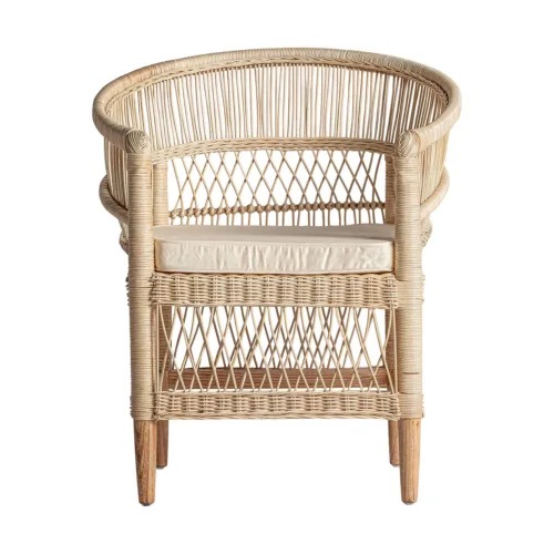 sillón de ratán y madera con cojín Elna