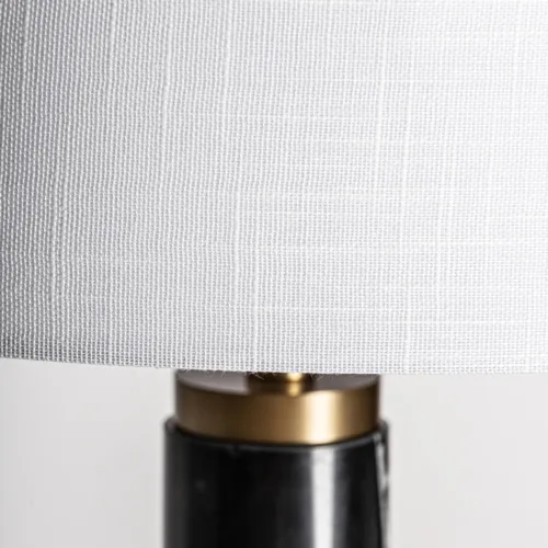 Lámpara de pie de mármol negro y acero dorado Kleines