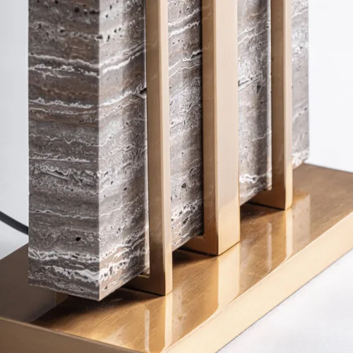 LÁMPARA DE SOBREMESA GIA