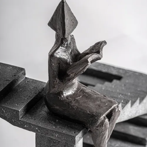 FIGURA DECORATIVA RAISHA