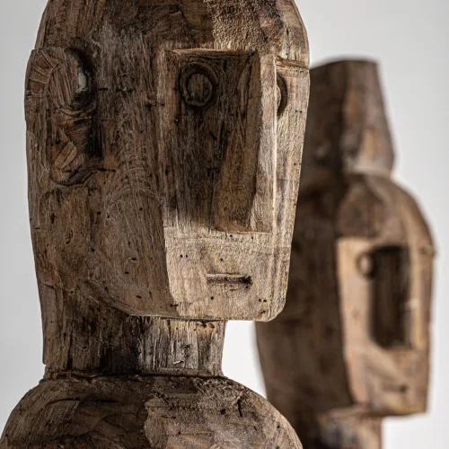 ESCULTURA KEMET J 2