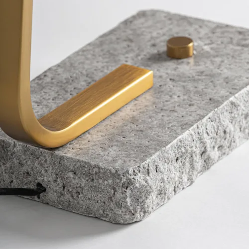 Lámpara de mesa de mármol gris y hierro dorado Banshe