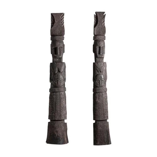ESCULTURA PIE J 2