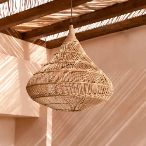 Lámpara de techo con forma de gota de ratán natural 80 cm