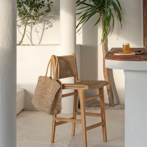 Taburete de bar de madera de teca reciclada 110 cm